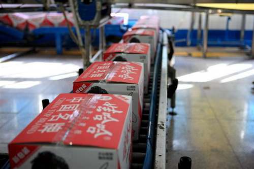 哇哈哈礦泉水生產線