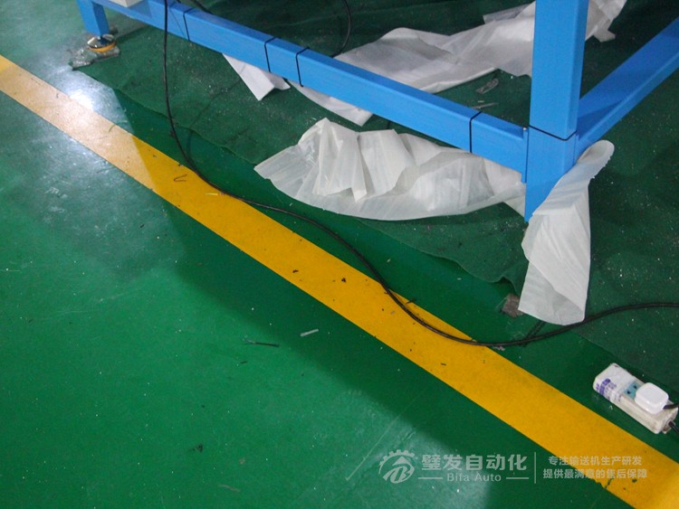 藍色碳鋼烤漆大線結構皮帶輸送機